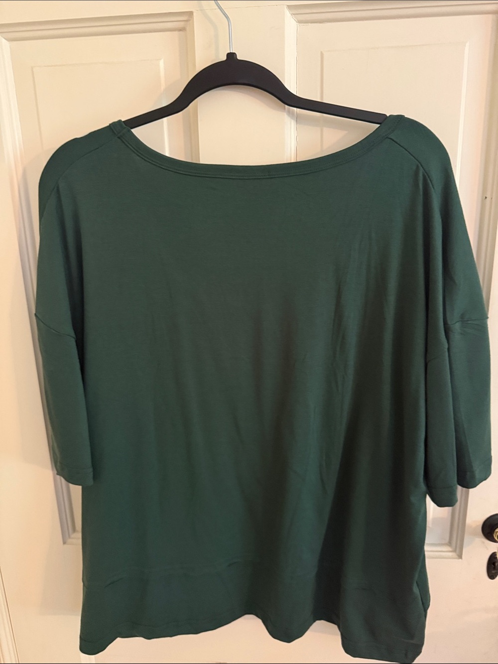 Women's Forest Green V-Neck Relaxed Top Size XL - Picture 4 of 4